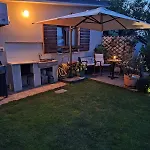 Lilly With Private Parking And Private Garden-quiet Oasis *