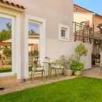 Appartement Lilly With Private Parking And Private Garden-quiet Oasis *